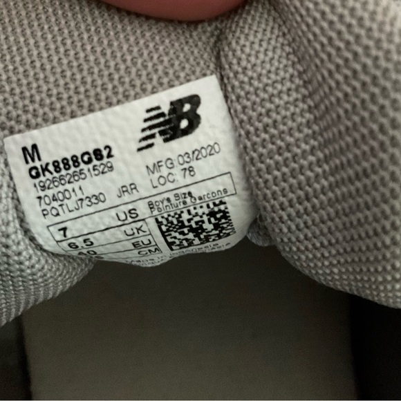 New Balance Sneakers - Picture 5 of 5